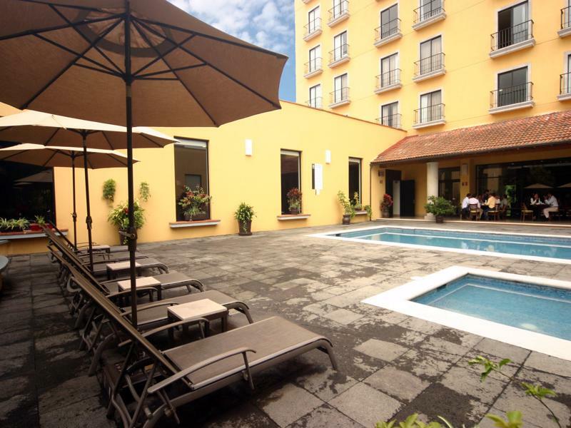 Hb Xalapa Hotel Exterior photo
